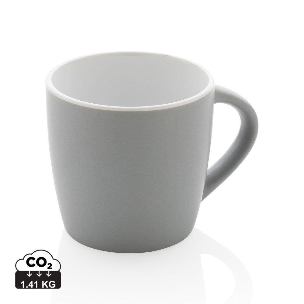 Ceramic mug with coloured inner
