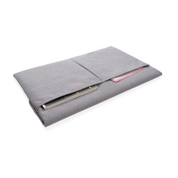 Magnetic closing 15.6" Laptop sleeve PVC free
